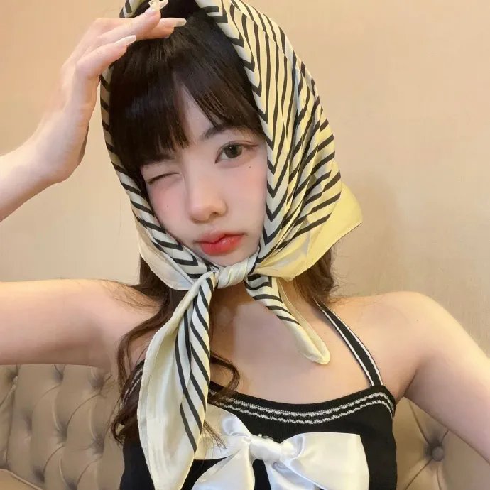 谁寄锦书来
